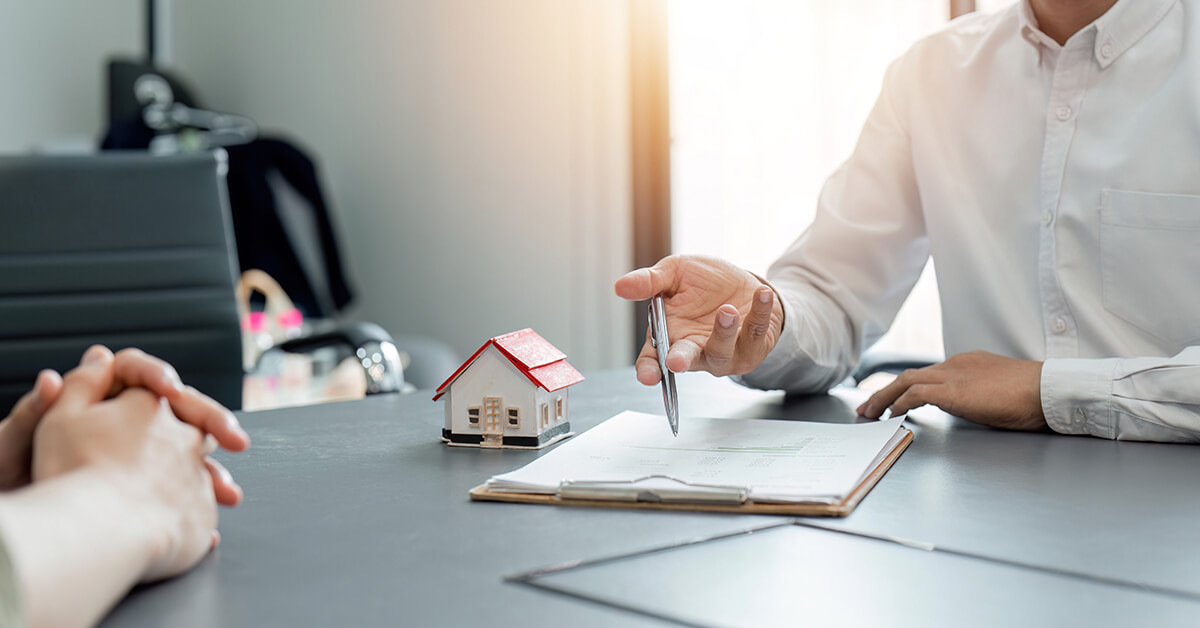 How Do Flat Builders in Chennai Ensure Transparency in the Purchase Agreement?
